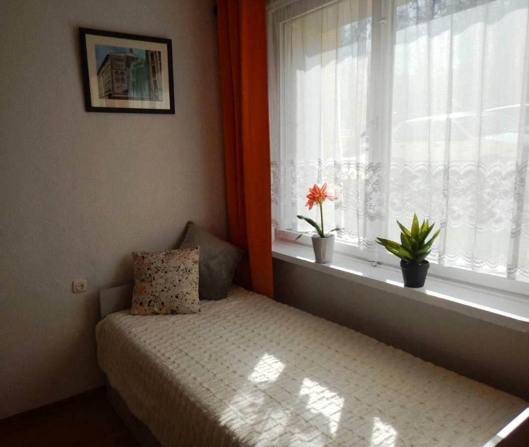 شقة Apartament Piastowska كاميين غورا المظهر الخارجي الصورة